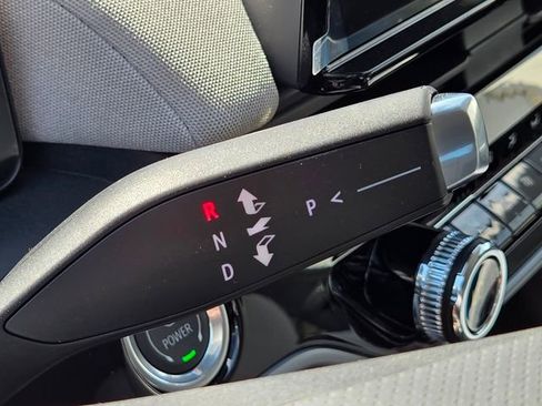 New 2026 Honda Prologue EX image 16