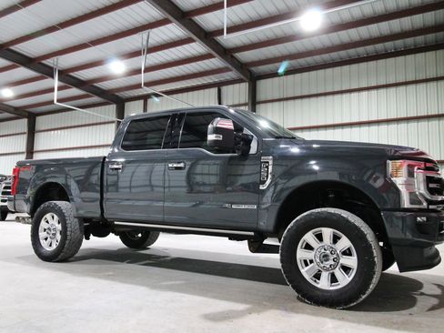 Used 2021 Ford F250 Platinum image 15