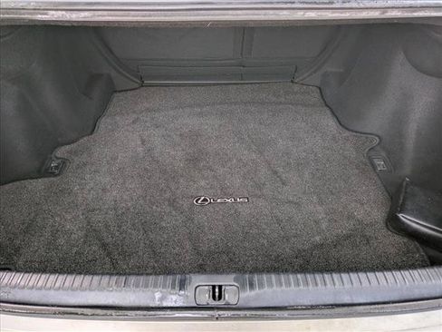 Used 2016 Lexus RC 200t RWD image 6