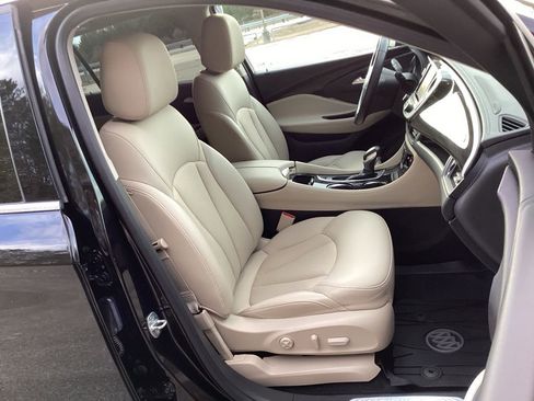 Used 2020 Buick Envision Preferred image 31