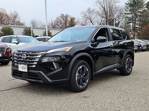 New 2026 Nissan Rogue SV image 4