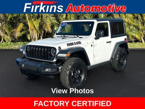 Used 2025 Jeep Wrangler Sport AWD/4WD image 1