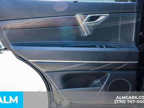 Used 2022 Genesis GV80 2.5T AWD/4WD image 57