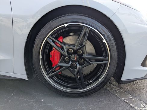 Used 2023 Chevrolet Corvette Stingray Preferred Cpe w/ Z51 Performance Package image 5