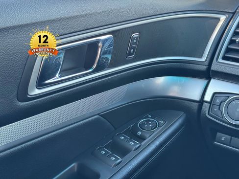 Used 2017 Ford Explorer XLT w/ Equipment Group 202A image 37