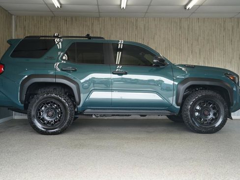 Used 2026 Toyota 4Runner TRD Off-Road Premium w/ Tow Technology Package AWD/4WD image 6