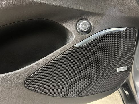 Used 2019 Buick Enclave Premium w/ Experience Buick Package image 27