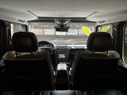Used 2012 Mercedes-Benz G 550 image 25