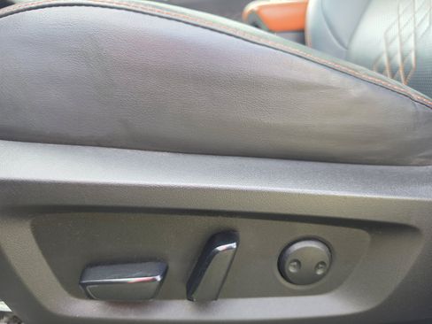 Used 2022 Mitsubishi Outlander SEL AWD/4WD image 12