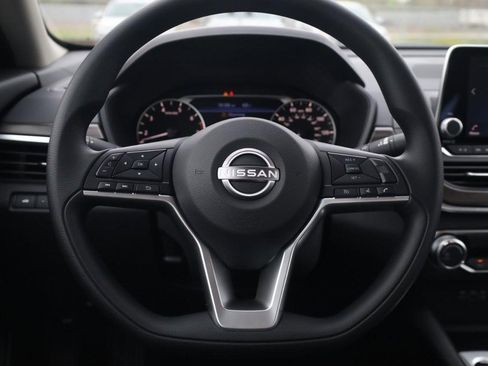 New 2026 Nissan Altima 2.5 SV AWD/4WD image 8