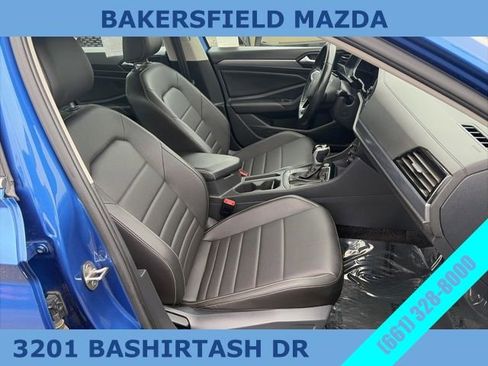 Used 2024 Volkswagen Jetta SE image 17