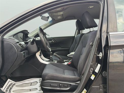 Used 2013 Honda Accord Sport image 10