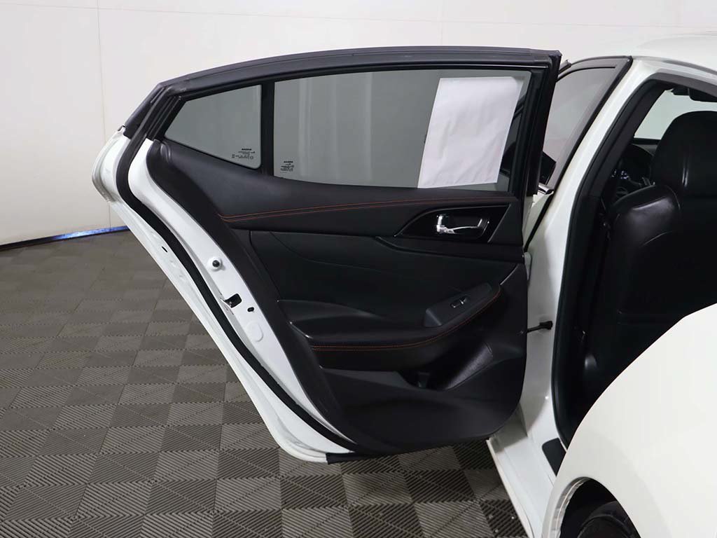 Used 2023 Nissan Maxima SR w/ Sport Mat Group FWD image 25