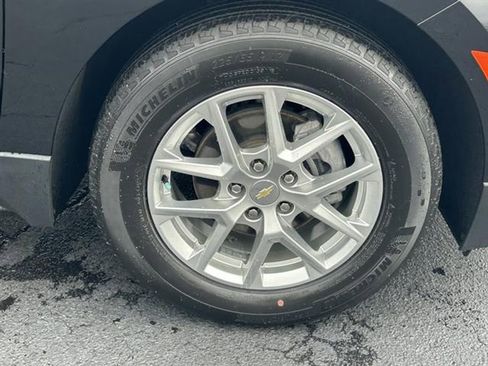 Used 2022 Chevrolet Equinox LT image 31