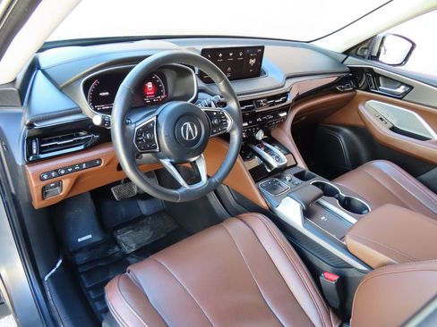 Used 2024 Acura MDX SH-AWD w/ Advance Package image 31