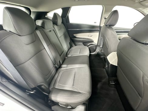 Used 2023 Hyundai Tucson SE FWD image 24
