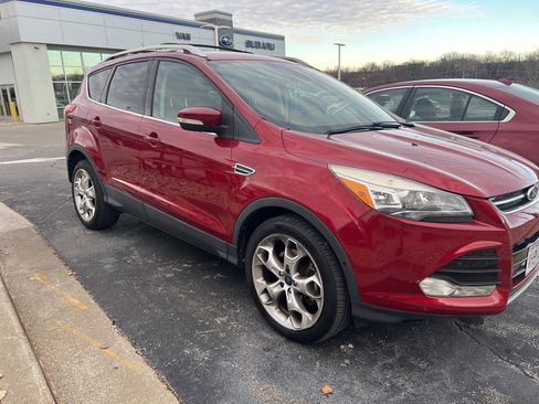 Used 2013 Ford Escape Titanium w/ Parking Technology Pkg image 2