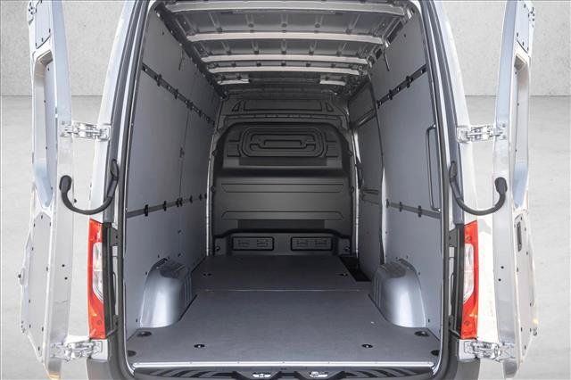 New 2026 Mercedes-Benz Sprinter 2500 image 18