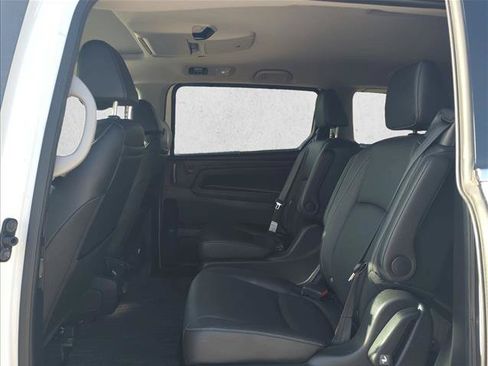 Used 2024 Honda Odyssey Touring image 16
