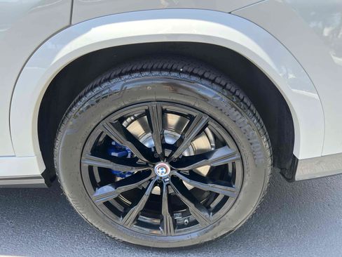 Used 2021 BMW X6 xDrive40i w/ Executive Package AWD/4WD image 84
