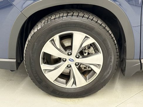 Certified 2023 Subaru Ascent Premium w/ Convenience Package image 10