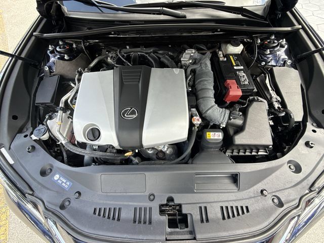 Certified 2024 Lexus ES 350 w/ Premium Package FWD image 27