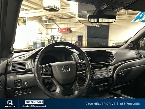 Certified 2024 Honda Ridgeline Black Edition image 15