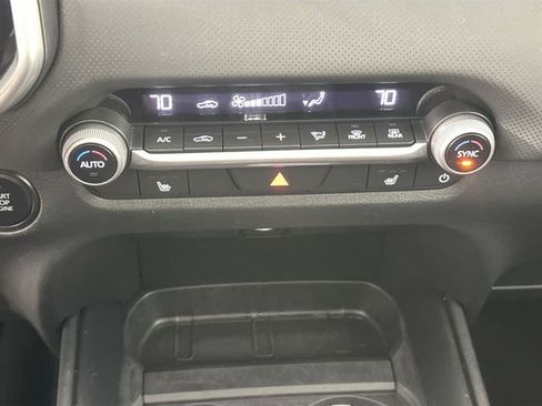 Used 2025 MAZDA CX-50 AWD 2.5 S w/ Premium Package image 14