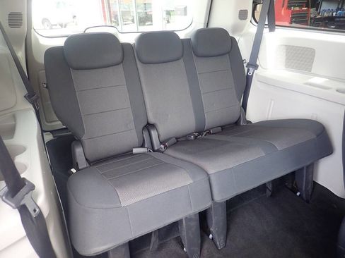 Used 2008 Dodge Grand Caravan SE FWD image 34