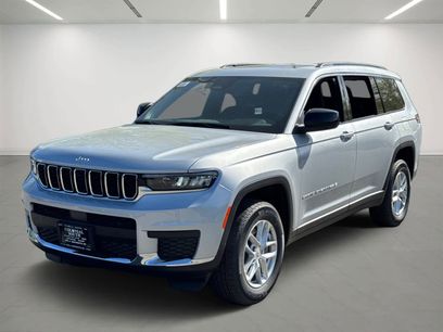 New 2025 Jeep Grand Cherokee L Laredo