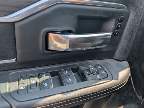 New 2025 RAM 2500 Laramie image 15