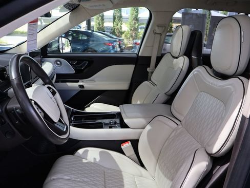 Used 2020 Lincoln Aviator Black Label w/ Dynamic Handling Package AWD/4WD image 7