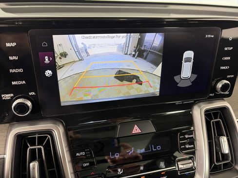 Certified 2023 Kia Sorento X-Line EX image 24