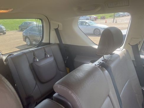 Used 2018 Lexus GX 460 Premium w/ Premium Package image 4