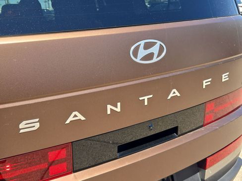 Used 2024 Hyundai Santa Fe Limited FWD image 13