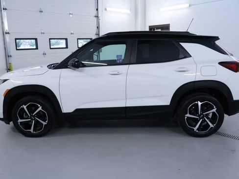 Used 2023 Chevrolet TrailBlazer RS image 4