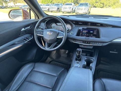 Certified 2020 Cadillac XT4 Premium Luxury image 15