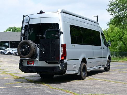 Used 2020 Mercedes-Benz Sprinter 3500 image 10