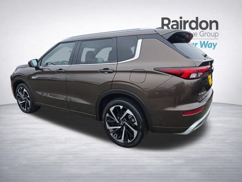 Used 2023 Mitsubishi Outlander SEL AWD/4WD image 5
