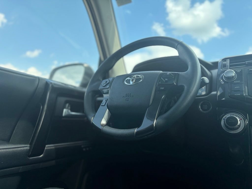 Used 2019 Toyota 4Runner Limited AWD/4WD image 39