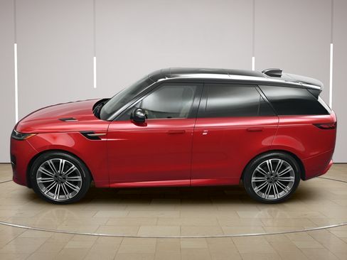Used 2025 Land Rover Range Rover Sport Dynamic SE AWD/4WD image 32