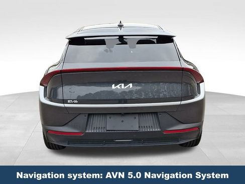 Used 2024 Kia EV6 Light image 6
