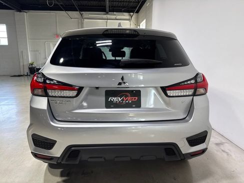 Used 2025 Mitsubishi Outlander Sport ES AWD/4WD image 6