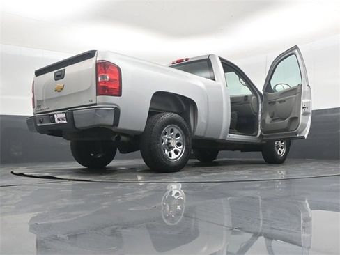 Used 2013 Chevrolet Silverado 1500 W/T w/ LS Package image 51