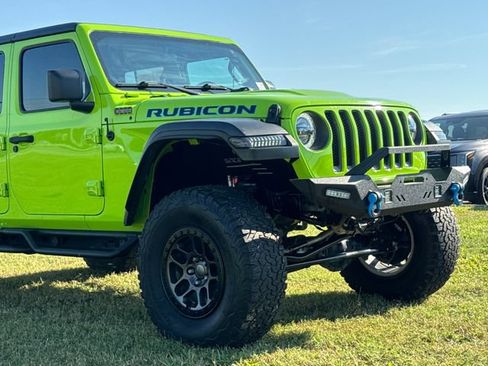 Used 2021 Jeep Wrangler Unlimited Rubicon w/ Xtreme Recon 35" Tire Package AWD/4WD image 26