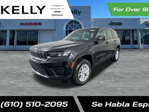 New 2025 Jeep Grand Cherokee Laredo X image 1