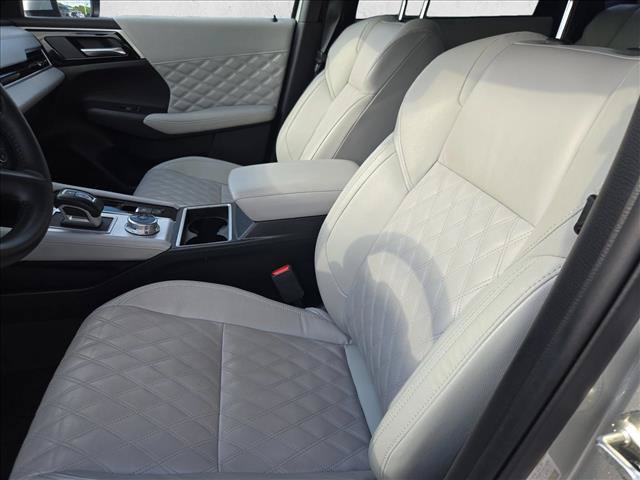 Used 2023 Mitsubishi Outlander SEL FWD image 13
