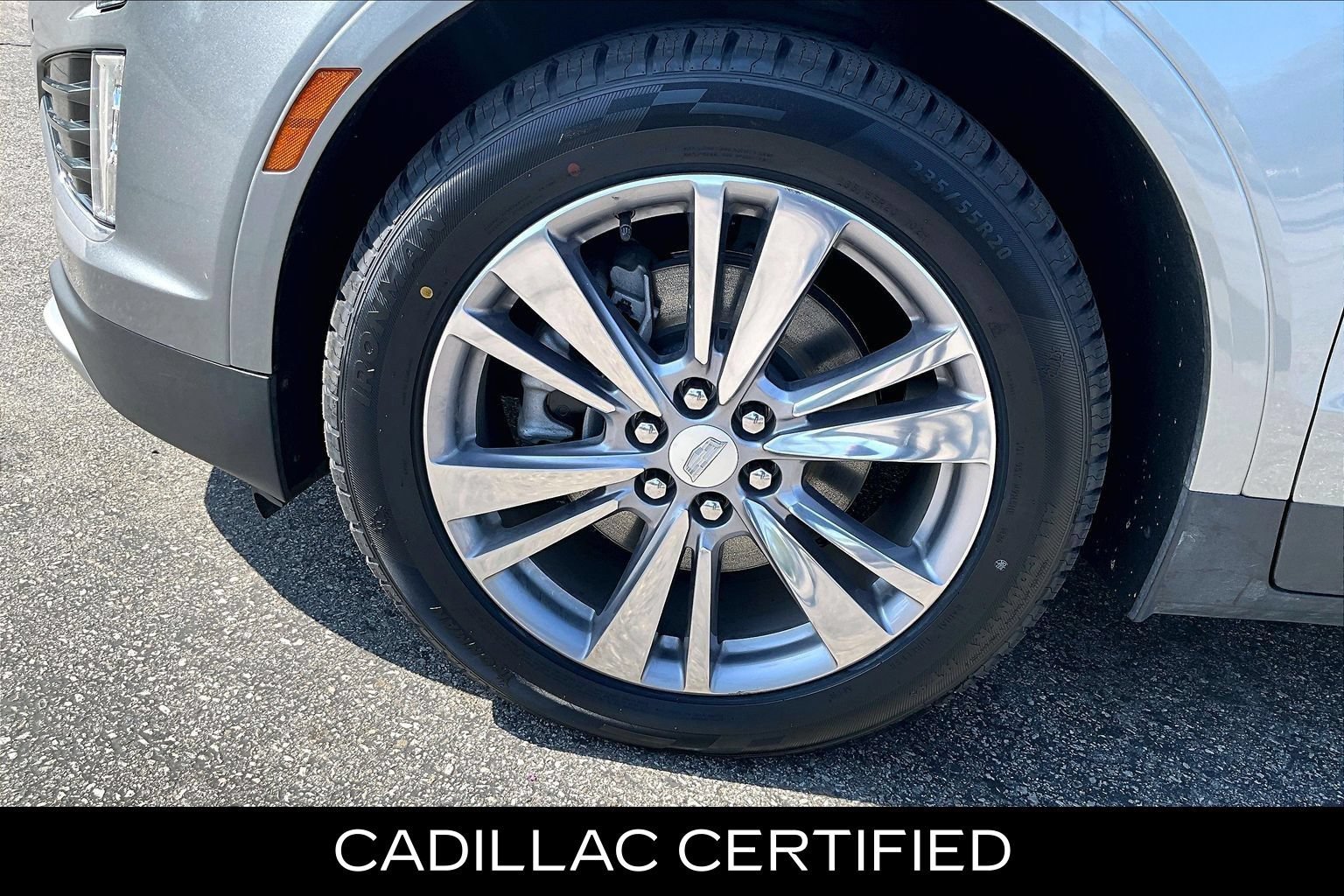Certified 2024 Cadillac XT5 Premium Luxury FWD image 10