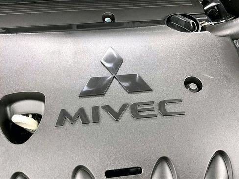Used 2025 Mitsubishi Outlander Sport AWD image 39