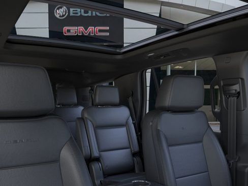 New 2026 GMC Yukon Denali w/ Sun & Power Step Package AWD/4WD image 24